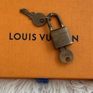 Louis Vuitton lock & keys vintage